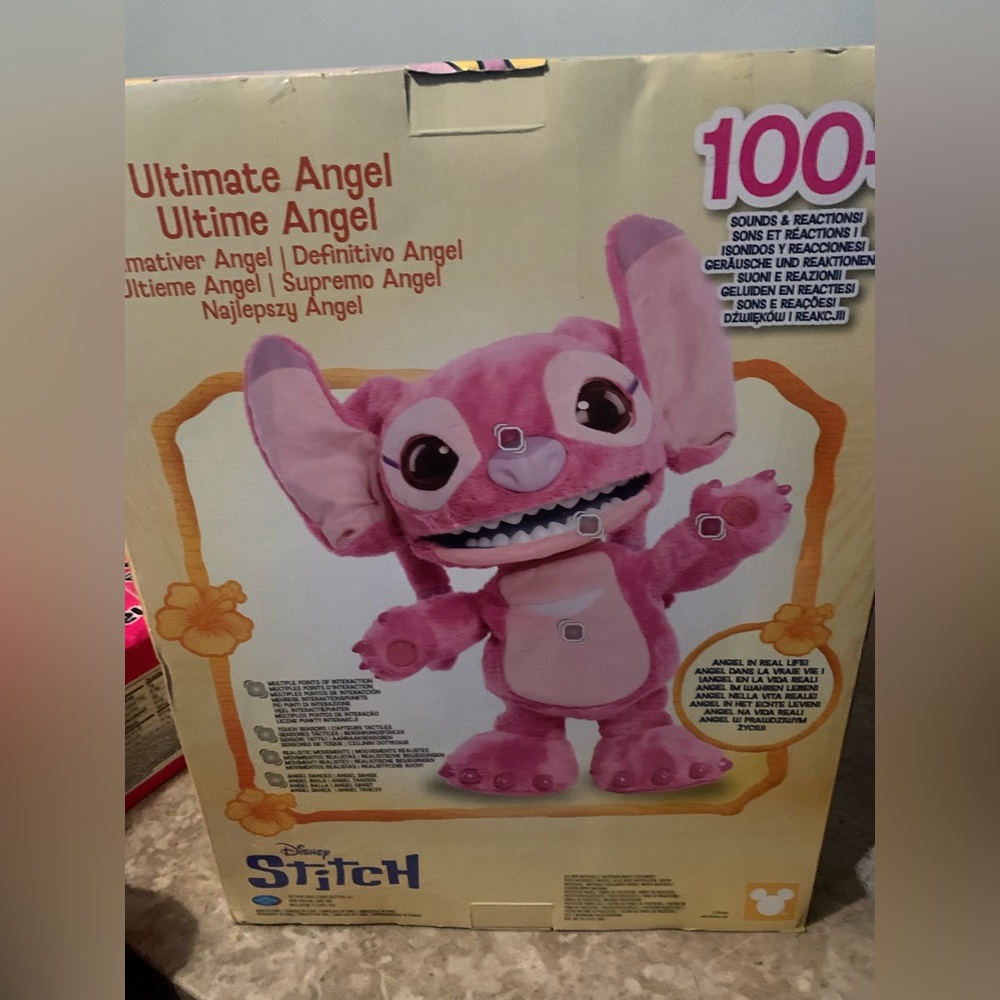 Disney Angel Stitch Interactive plush - Picture 9 of 9